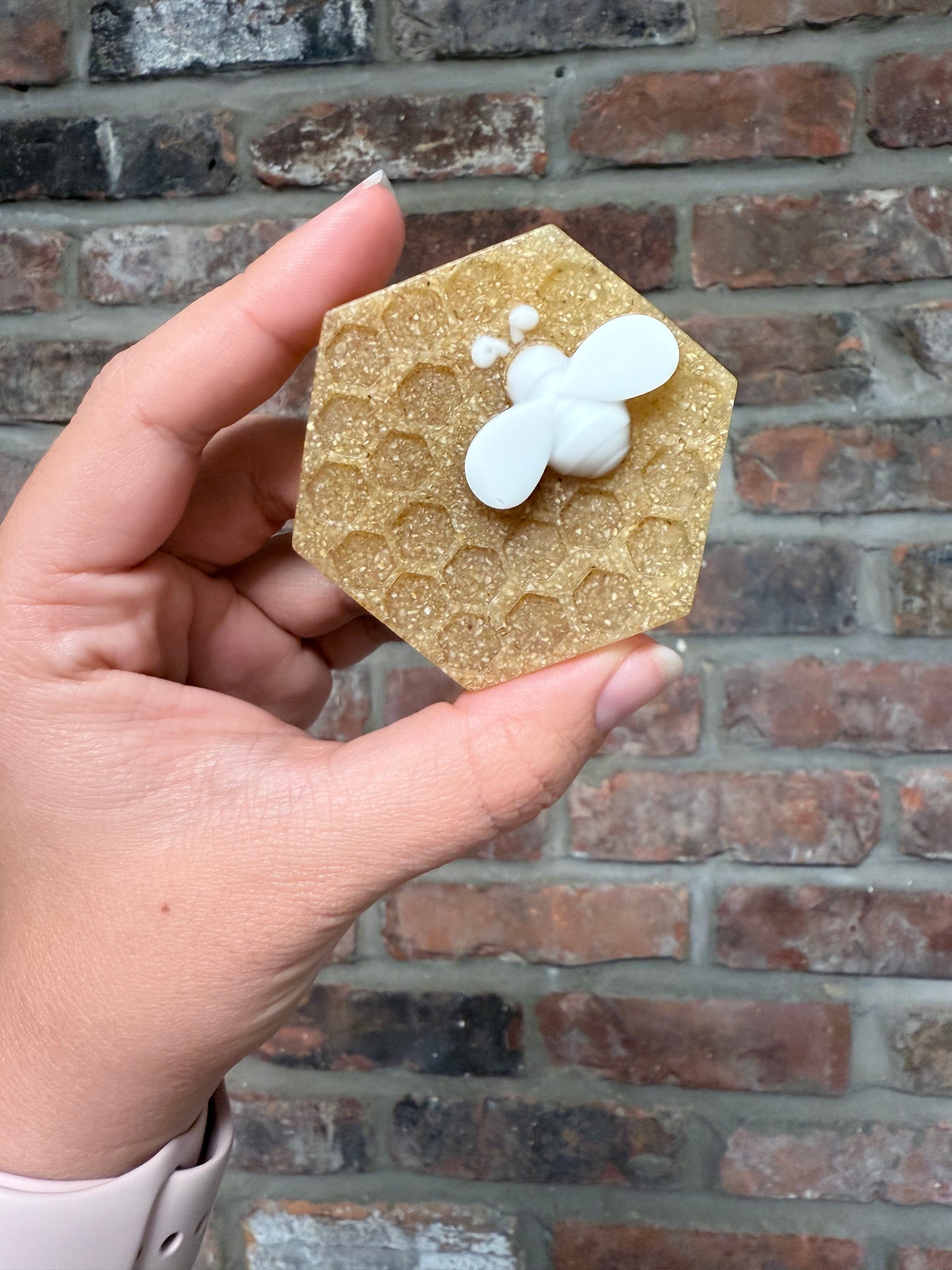 Honeycomb Oat & Vanilla Soap